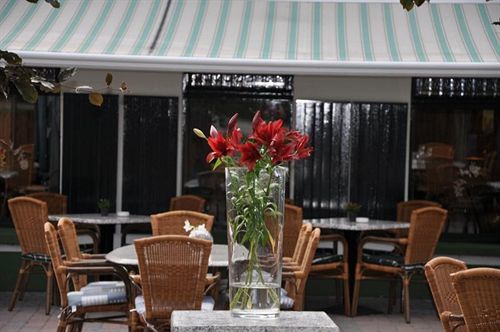 Hotel Restaurant Twee Weert Exterior photo